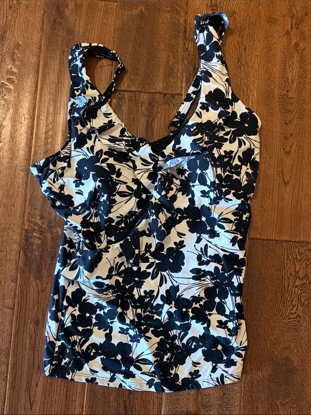 Nip Tuck Womens Tankini Top